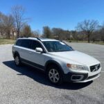 2010 Volvo xc 70 runs and drive image 7