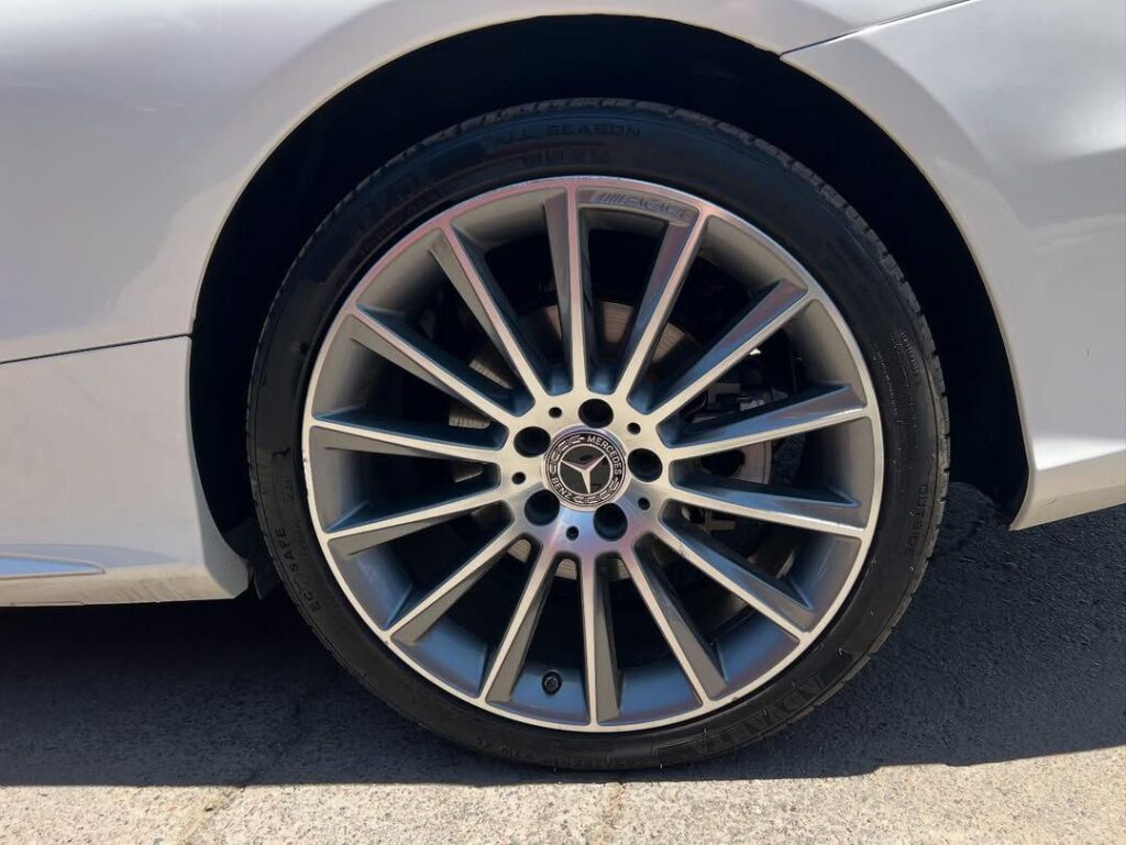 2019 MERCEDES-BENZ C-CLASS C 300