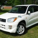 2000 Toyota RAV4 J 4WD image 1