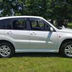 2000 Toyota RAV4 J 4WD image 3