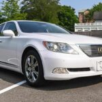 2007 Lexus Ls 460 image 2