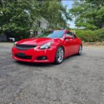 2010 Nissan Altima 3.5 SR image 1