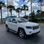 2011 Jeep Grand Cherokee limited image 1