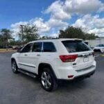 2011 Jeep Grand Cherokee limited image 3