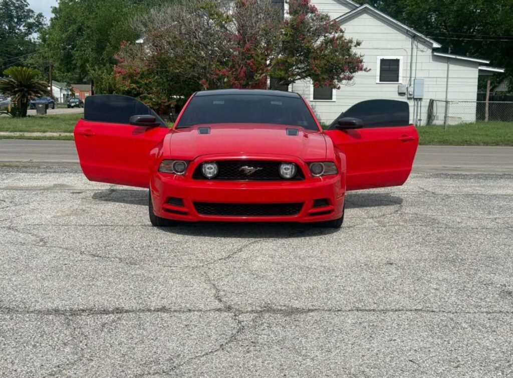 2014 Ford Mustang Gt V8 STD