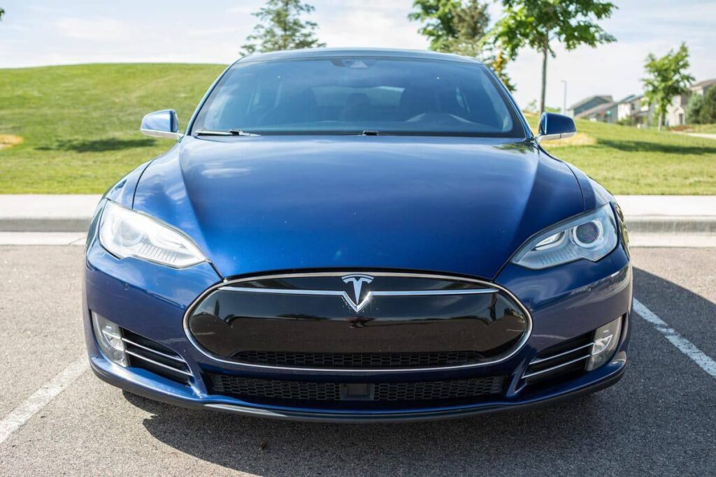 2016 Tesla Model S P90D