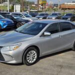2016 Toyota Camry LE image 2