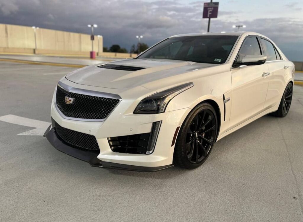 2017 Cadillac Model CTS-V