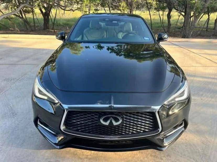2017 infinity Q60 Black sport 40 Coupe