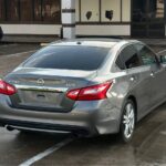 2017 Nissan Altima 2.5 image 3