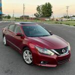 2017 Nissan Altima image 1