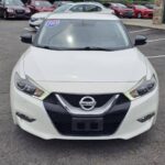 2017 Nissan Maxima image 3