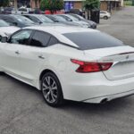 2017 Nissan Maxima image 8