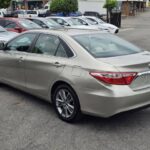 2017 Toyota Camry image 2