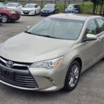 2017 Toyota Camry image 9
