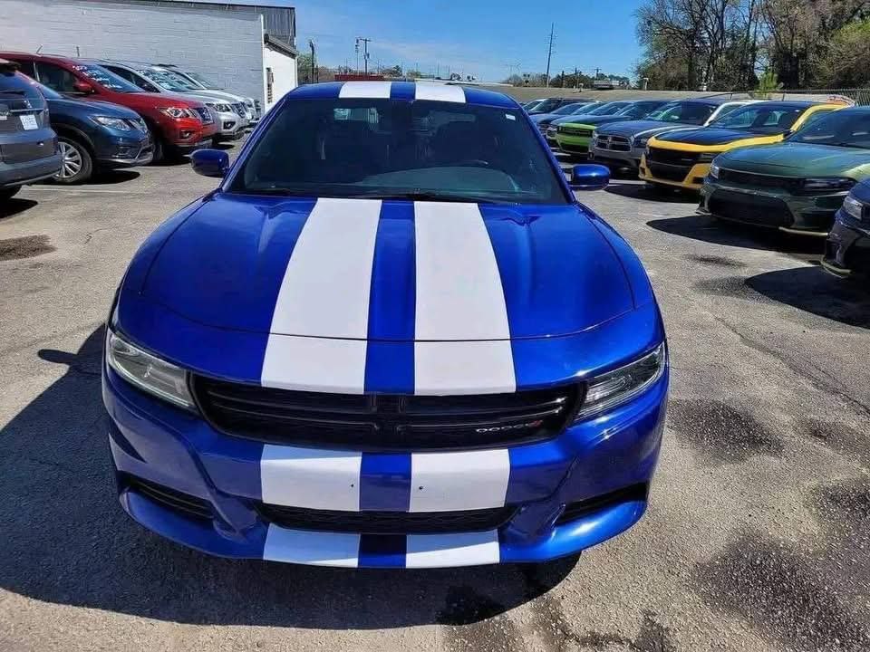 2018 Dodge charger v6
