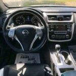 2018 Nissan Altima SR image 4