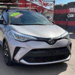 2020 TOYOTA C-HR XLE image 1