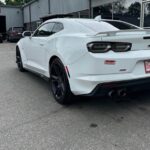 2021 Chevrolet Camaro image 8
