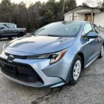 2022 Corolla LE image 1