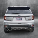 2023 Honda Passport TrailSport image 2