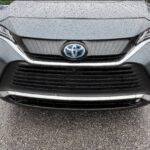 2024 Toyota Venza image 1