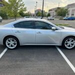 Nissan Maxima SV image 6