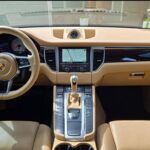Porsche Model Macan image 4