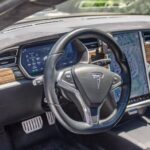 2016 Tesla Model 90D image 7